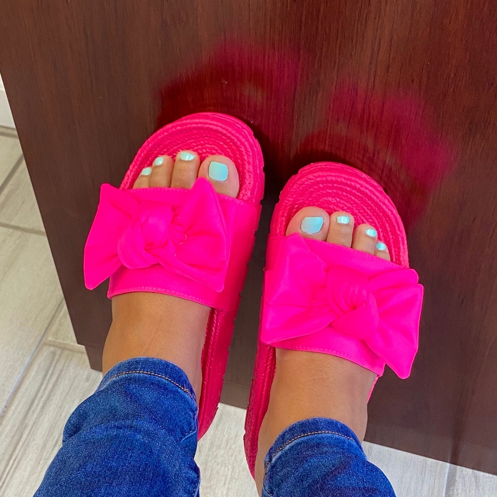 Sandals - Picture 2 of 2